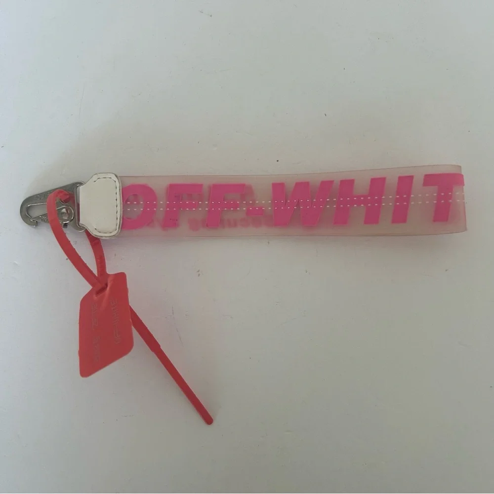 Off White Silicone Rubber Pink Keychain